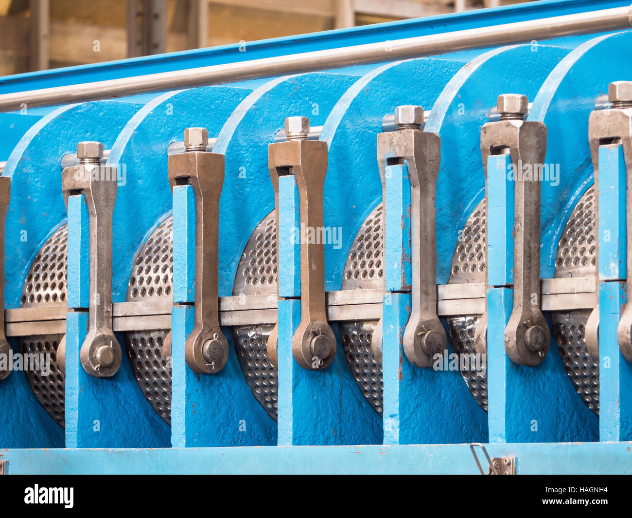 Detail-Foto von Twin industrielle Spindelpresse für die Verarbeitung von Nahrung Nebenprodukte. Stockfoto