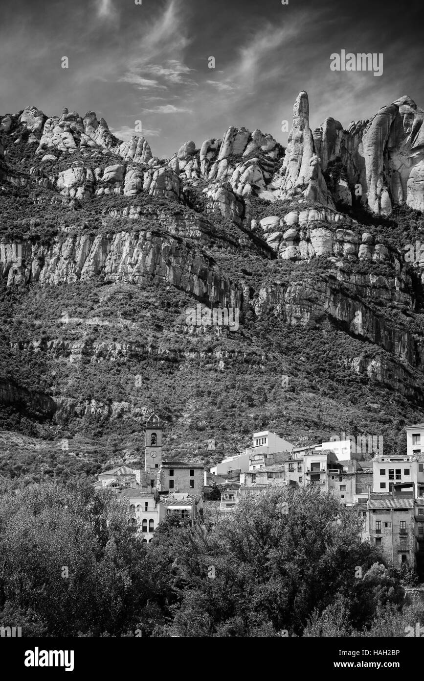 Gesamtansicht von Monistrol de Montserrat, Barcelona, Spanien Stockfoto