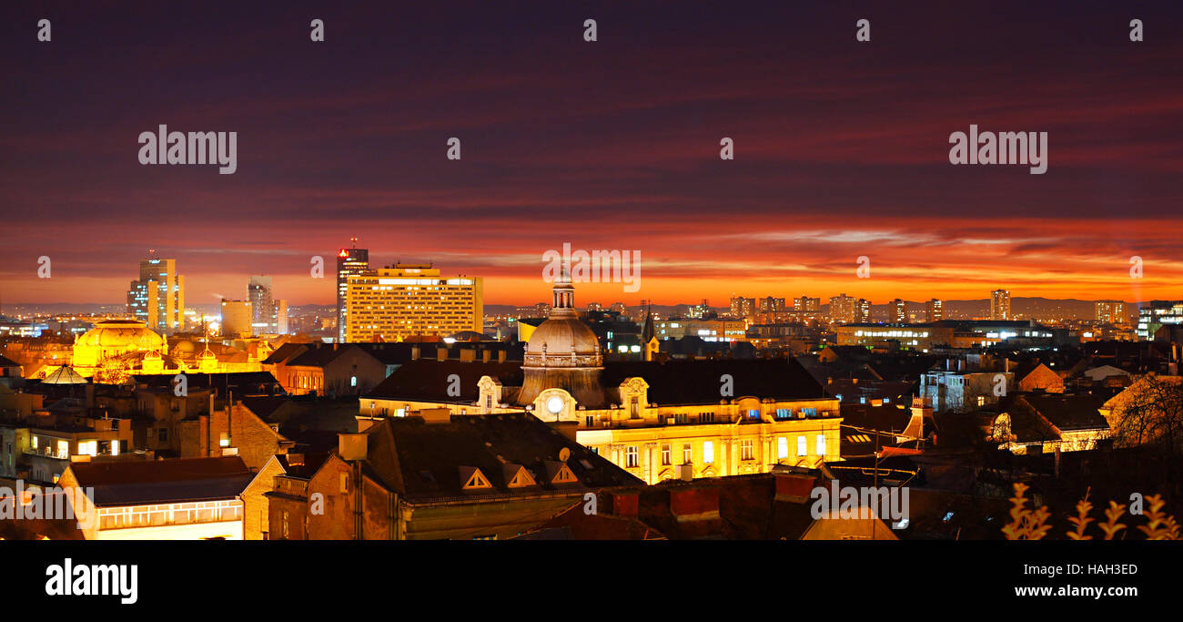 Sonnenuntergang Skyline der Stadt Zagreb Stockfoto