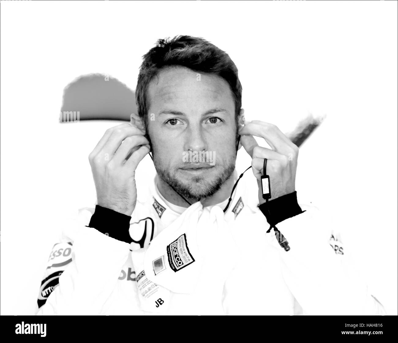 Die Jenson-Taste von McLaren Honda beim Training auf dem Yas Marina Circuit, Abu Dhabi. DRÜCKEN SIE VERBANDSFOTO. Bilddatum: Freitag, 25. November 2016. Siehe PA Story AUTO Abu Dhabi. Bildnachweis sollte lauten: David Davies/PA Wire. Stockfoto