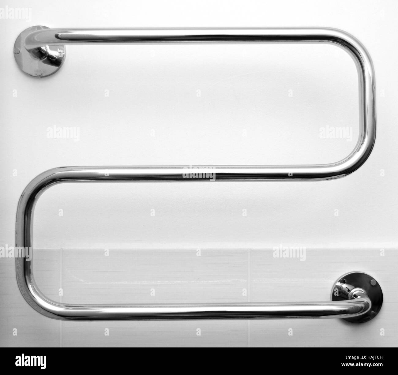 Bad-Handtuch-Heizkörper Stockfoto