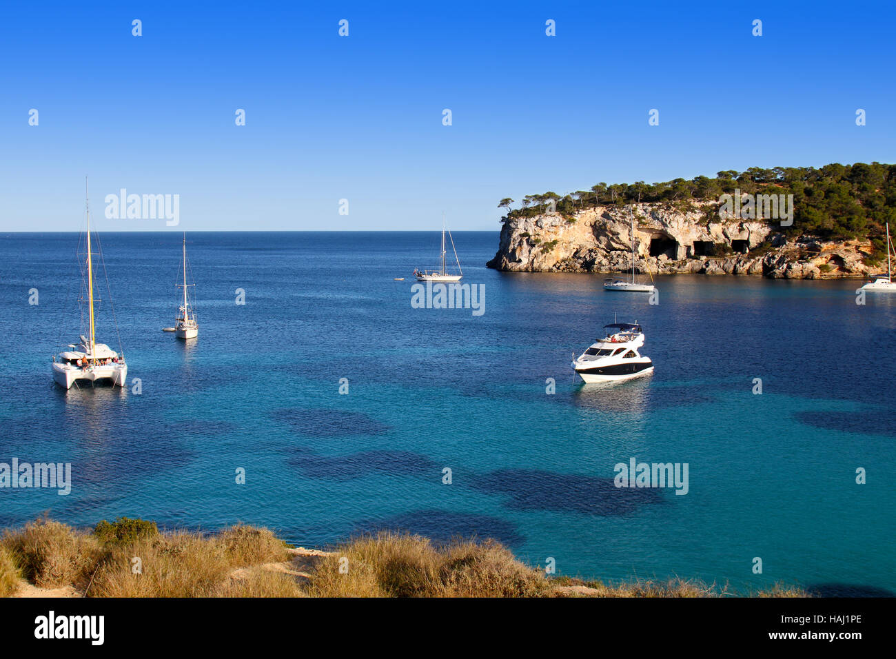 wunderschönen türkisfarbenen Buchten in atemberaubender Mallorca Stockfoto
