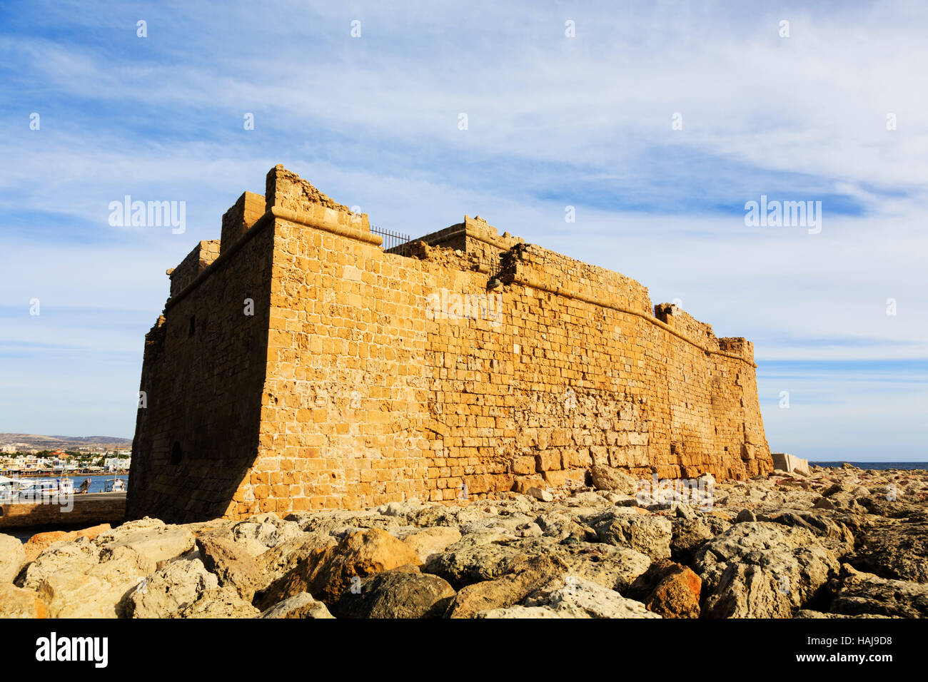 Burg von Paphos aus dem Meer, Zypern Stockfoto