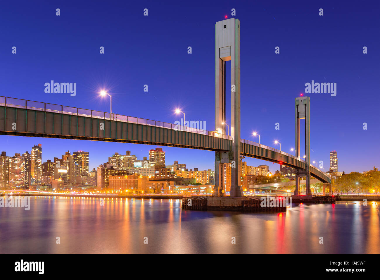 Gemeinden Insel-Brücke über dem Harlem River zwischen Manhattan Island und Wards Island in New York City. Stockfoto