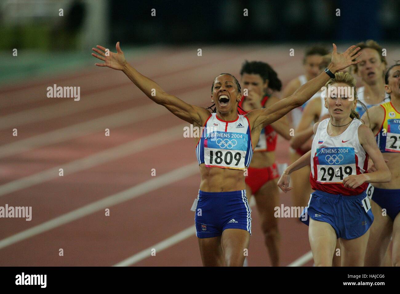 KELLY HOLMES 1500 Meter Olympiastadion Athen Griechenland 28. August 2004 Stockfoto