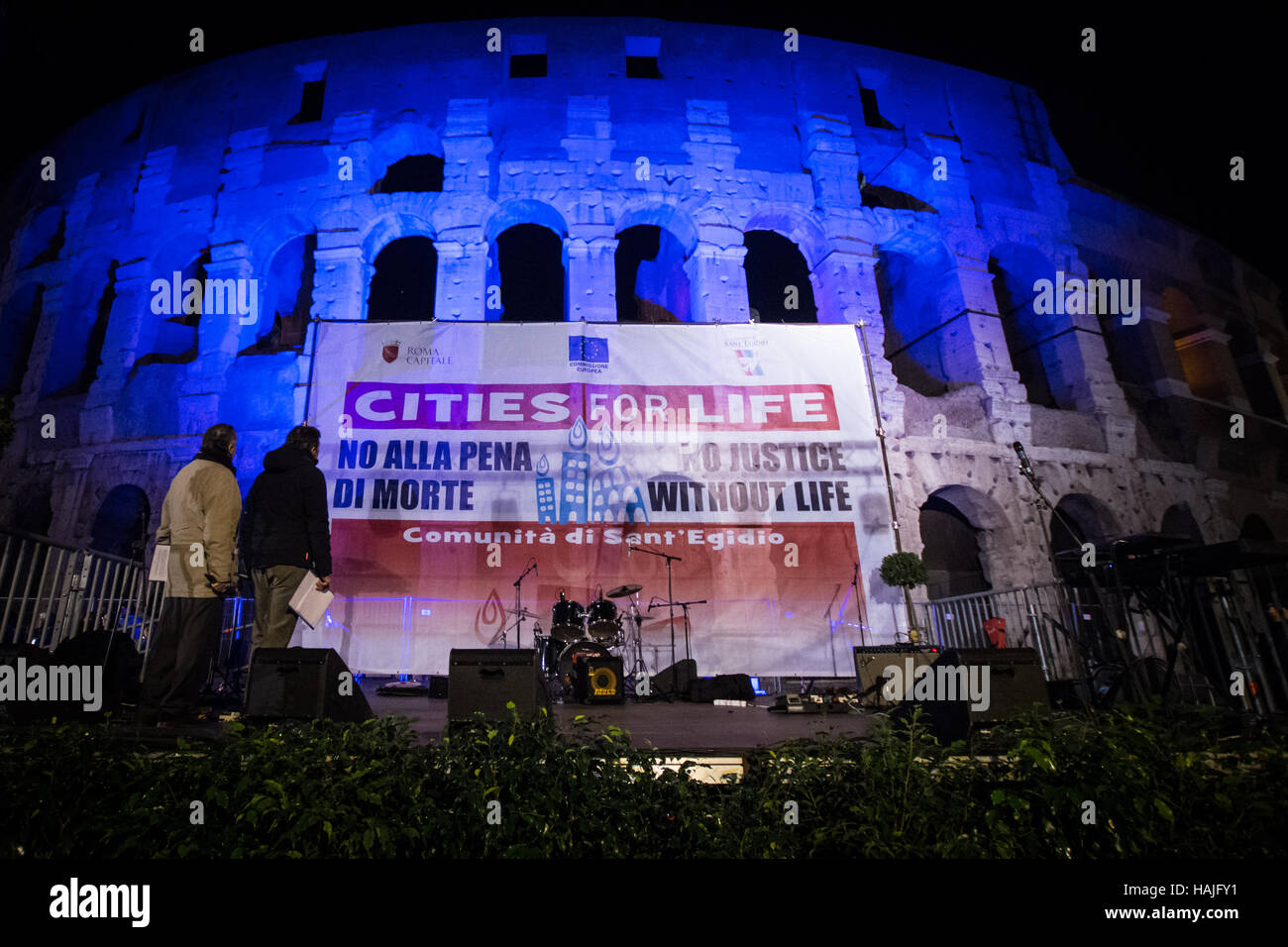 Rom, Italien. 30. November 2016. Die "Stadt für das Leben"-Veranstaltung anlässlich des internationalen Tages gegen die Todesstrafe. © Andrea Ronchini/Pacific Press/Alamy Live-Nachrichten Stockfoto