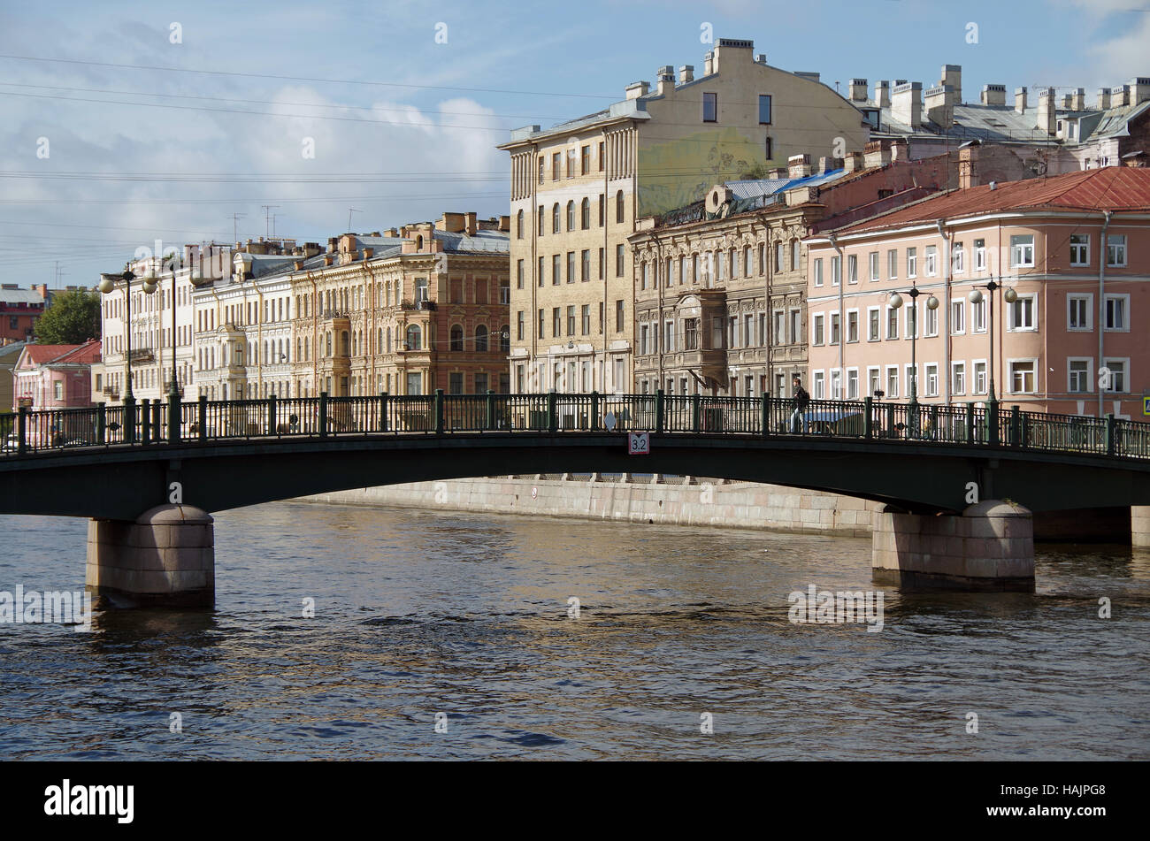 Fluss Durch St Petersburg 4 Buchst Fontanka fluss 4 meilen -Fotos und -Bildmaterial in hoher Auflösung – Alamy