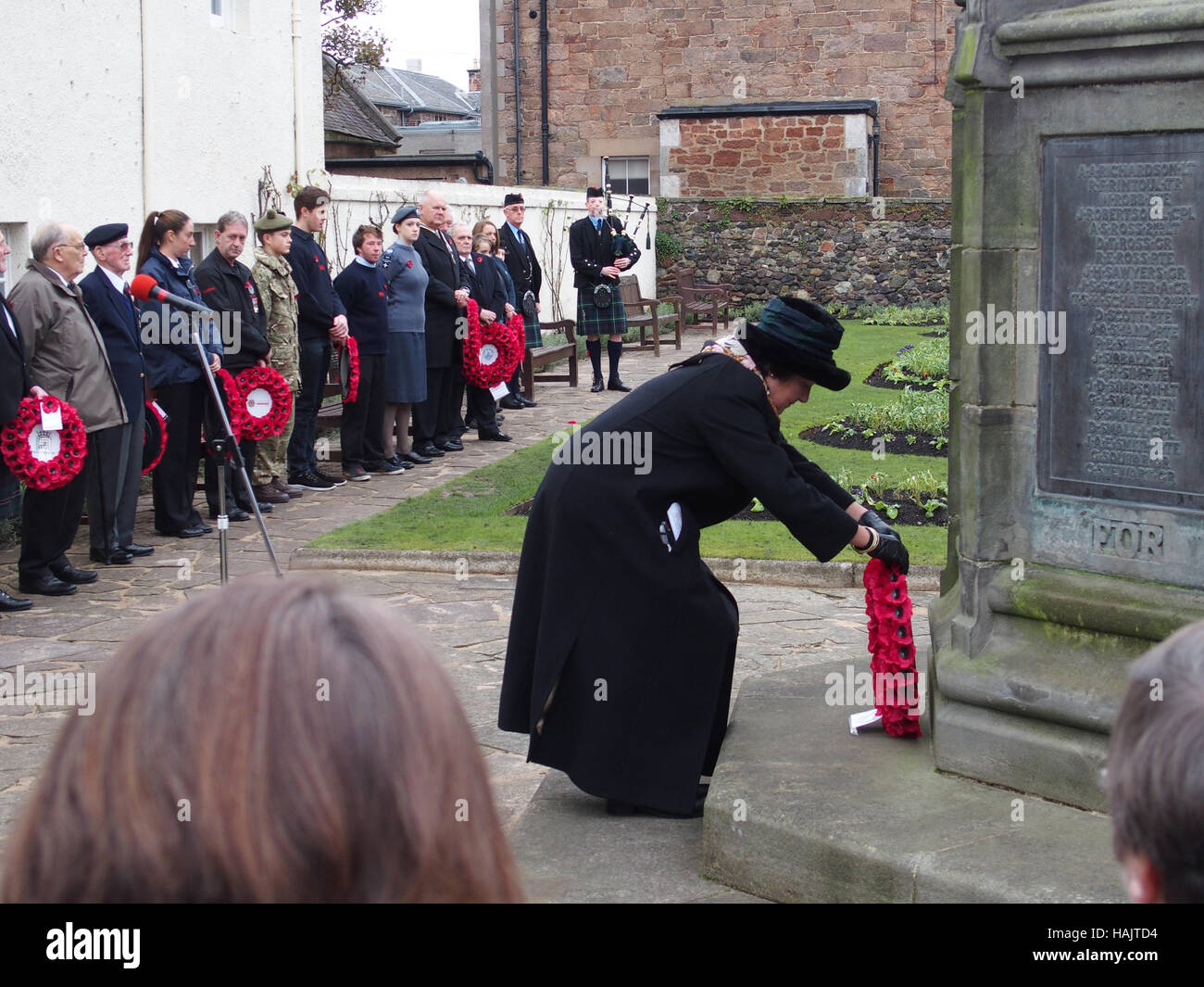 Verlegung von Kranz, Erinnerung Parade und Zeremonie, North Berwick Stockfoto