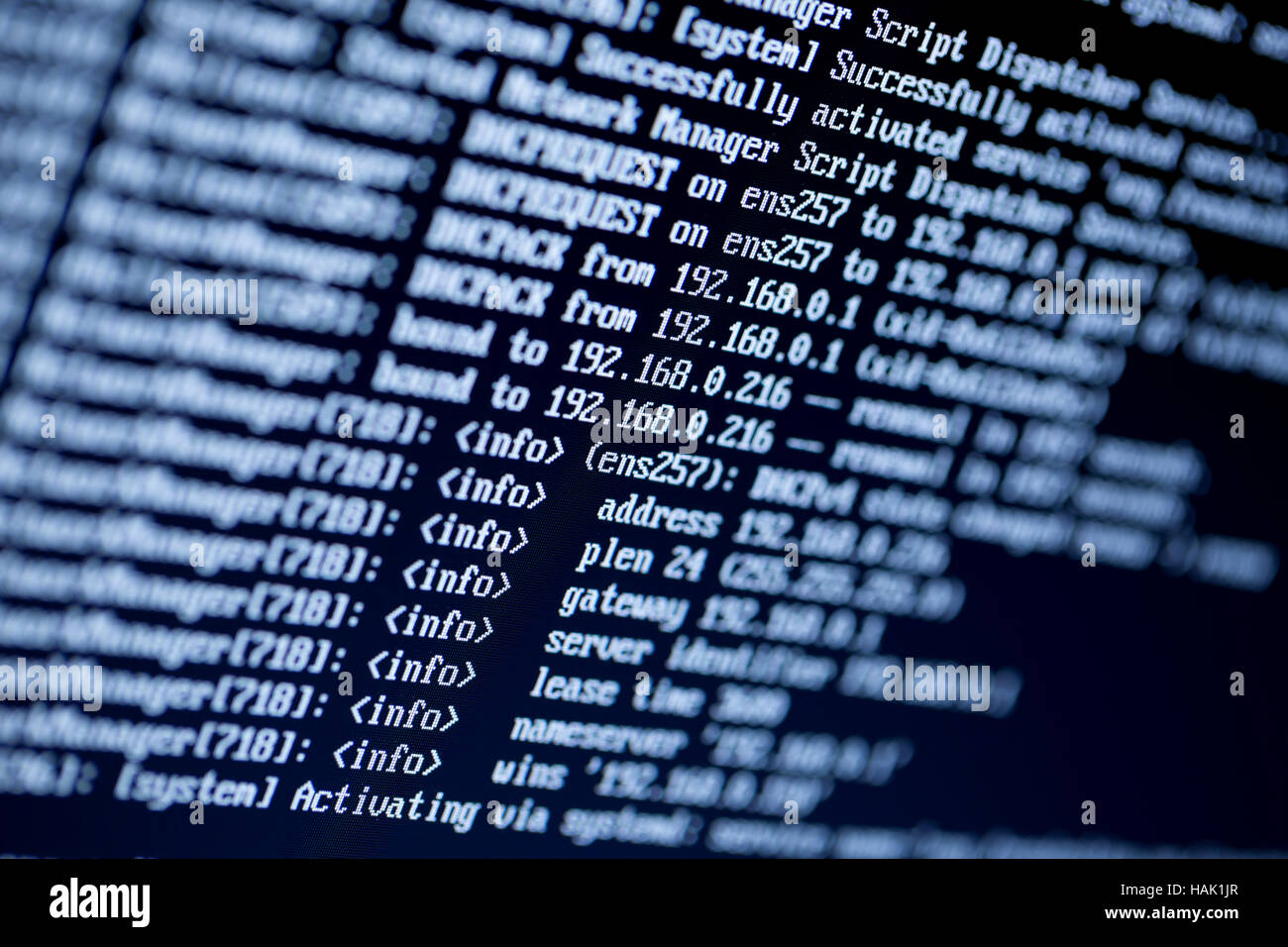 Server-Konfiguration-Befehlszeilen auf einem monitor Stockfoto
