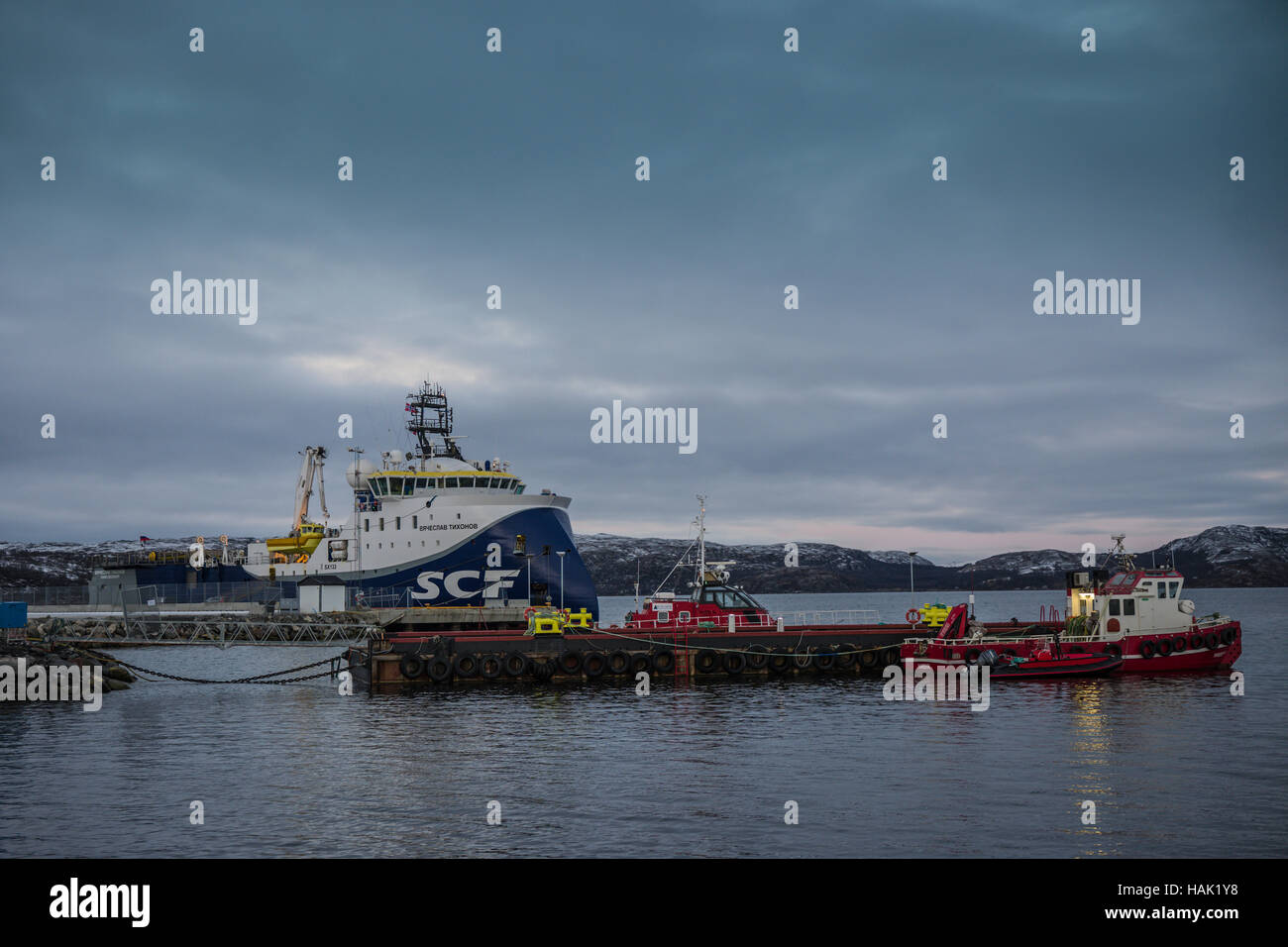 Vyacheslav Tikhonov, Seismic Forschung Schiff angedockt an Kirkenes, Nord-Norwegen. Stockfoto