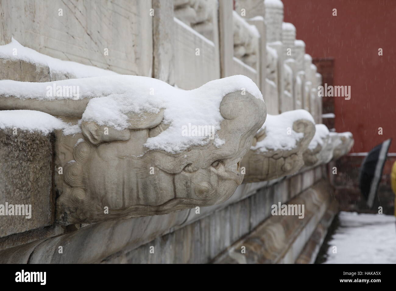 Weiße Marmor Wasserspeier in der verbotenen Stadt, Peking, China Stockfoto
