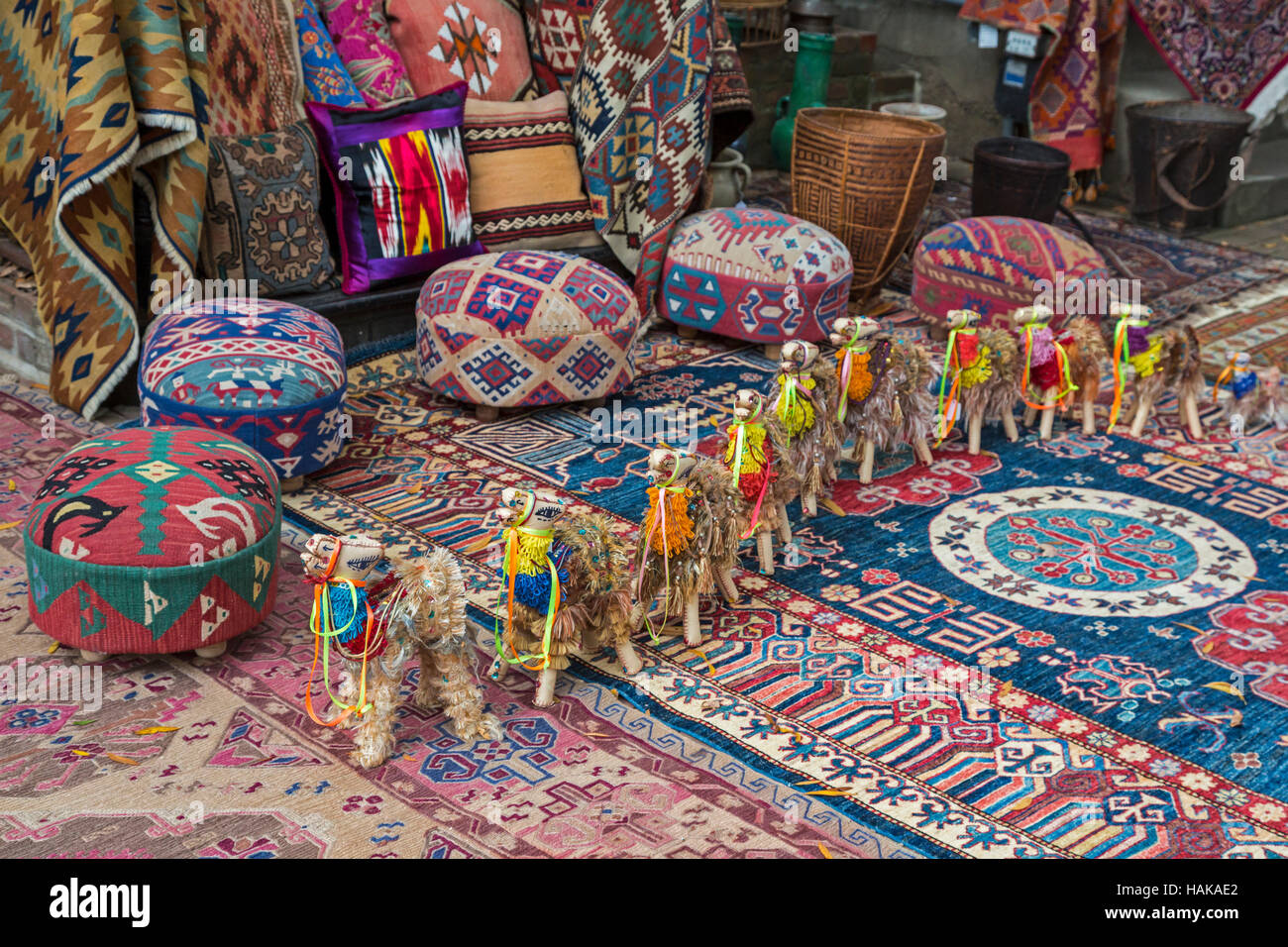 Washington, DC - dekorative Kamele und anderes Kunsthandwerk zum Verkauf in einem Shop in historischen östlichen Markt. Stockfoto