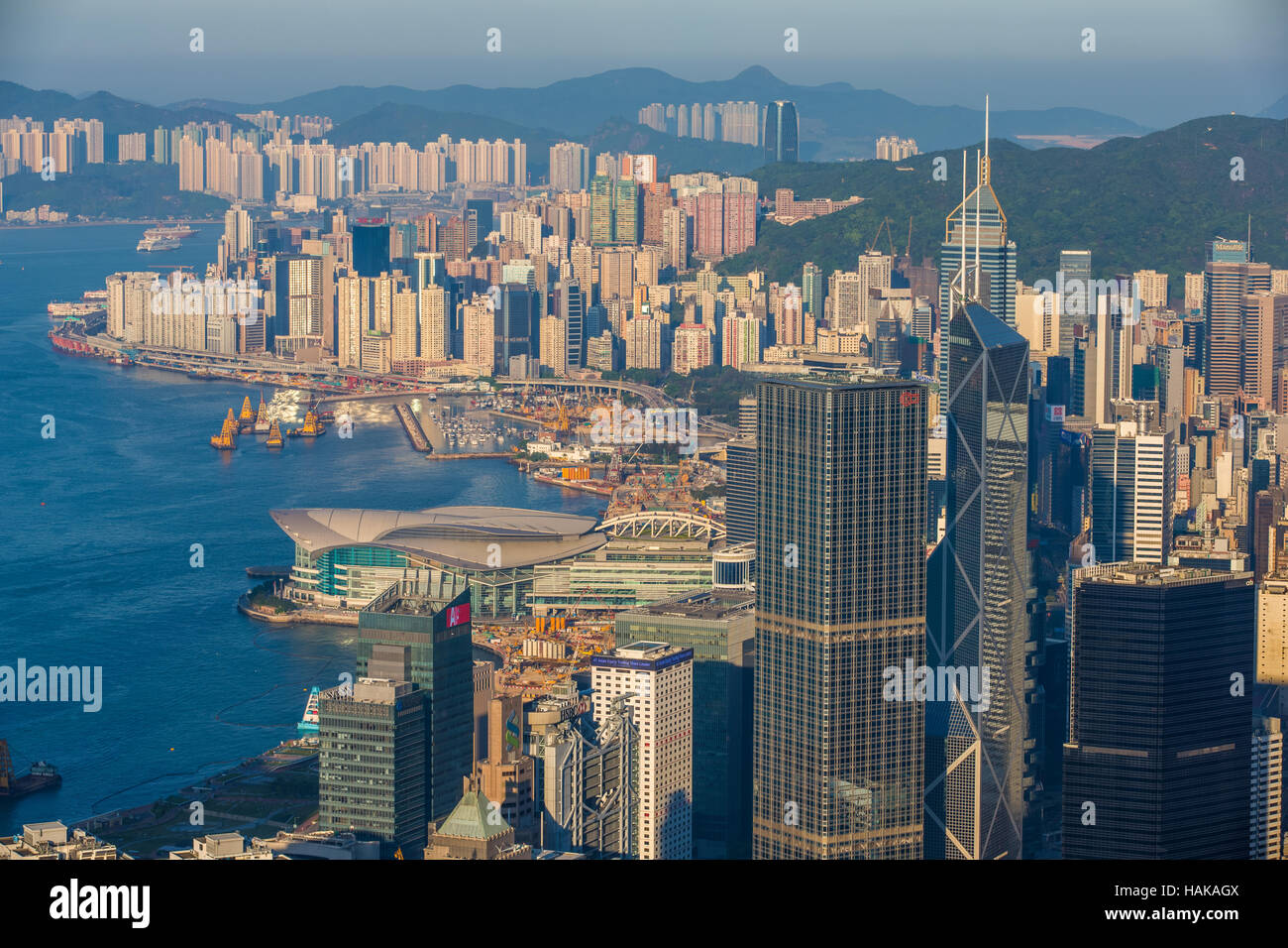 Geschäft und Wohn-Hochhaus Victoria Hafen von Hong Kong Stockfoto