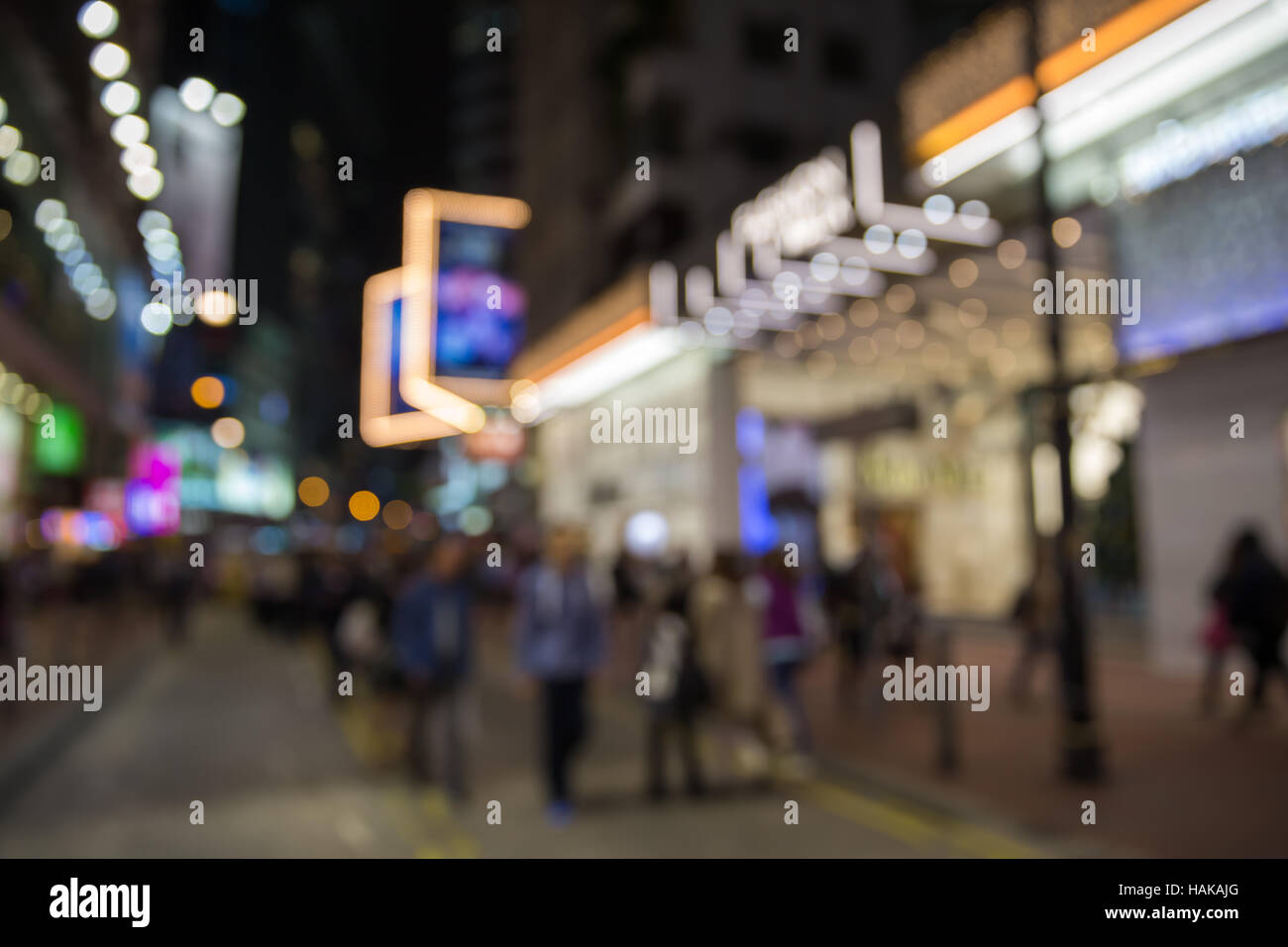 Verschwommene Hong Kong Shopping District bei Nacht - unscharf gestellt Stockfoto