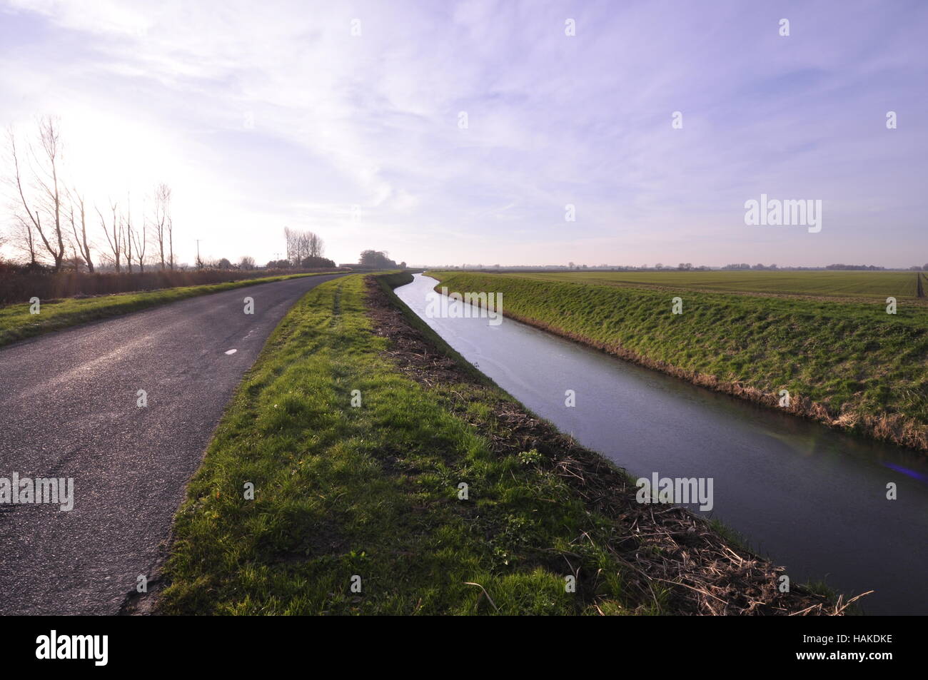 Blick nach Westen von Ordnance Survey Gitter 553112 auf Kiesbank, Norfolk Fens, England UK Stockfoto