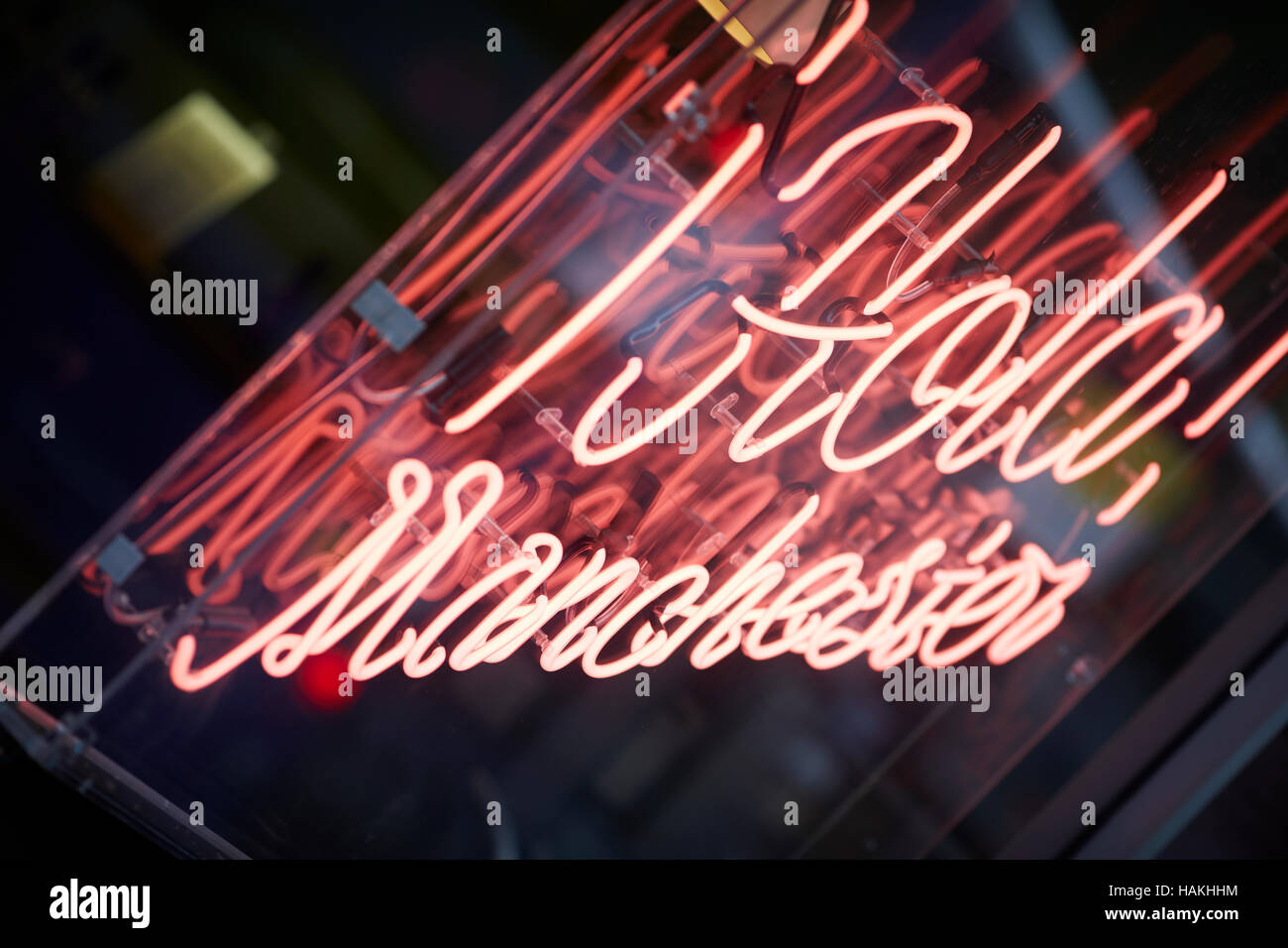Hola Manchester Leuchtreklame Schaufenster Barburrito Mexikanisch Essen zum Mitnehmen Beschilderung Rotlicht Ufer Lebensmittelgeschäft angezeigt Fette Stockfoto