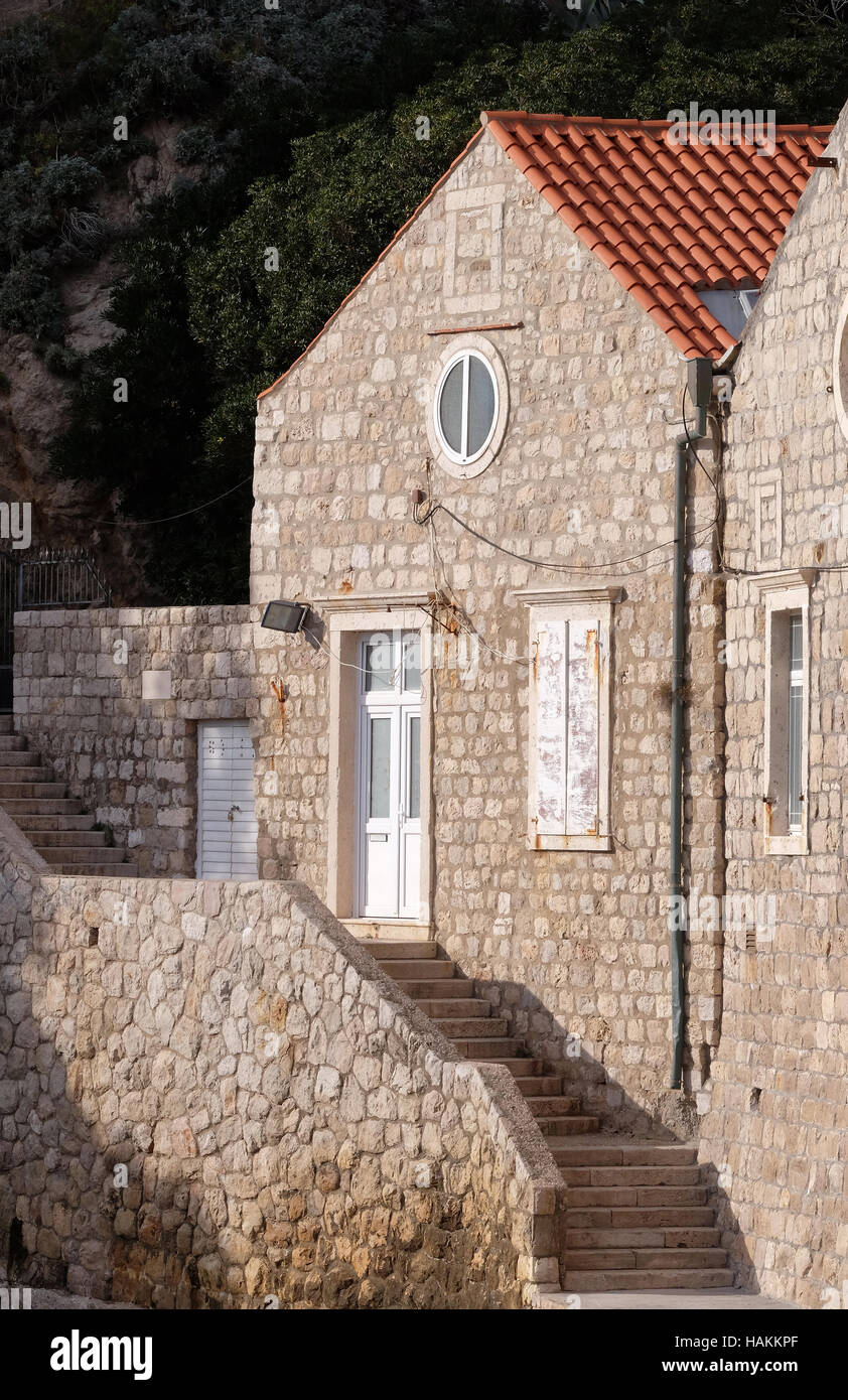 Haus im alten Hafen Kolorina, Dubrovnik, Kroatien am 30. November 2015. Stockfoto
