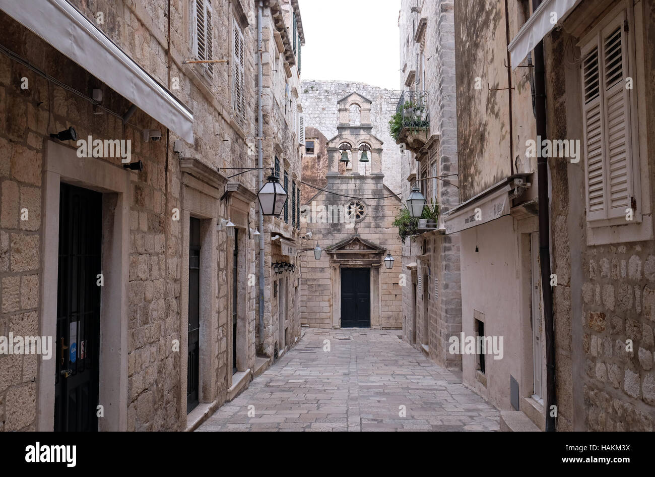 Gasse in der Altstadt von Dubrovnik, Kroatien Stockfoto
