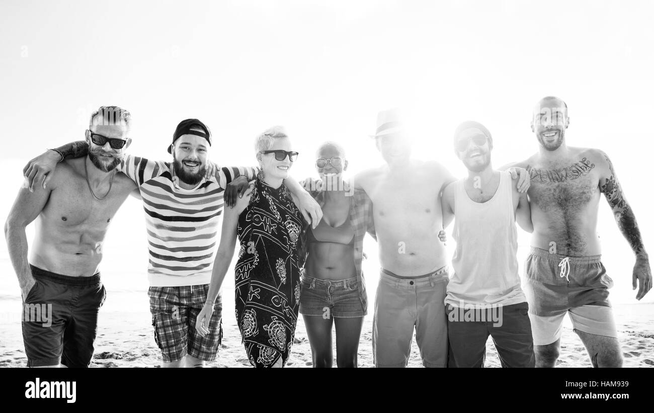 Diverse junge Menschen Spaß Strand Konzept Stockfoto