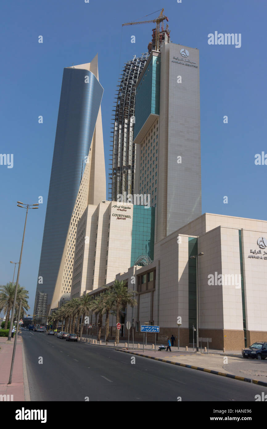 Al Hamra Tower Stockfoto