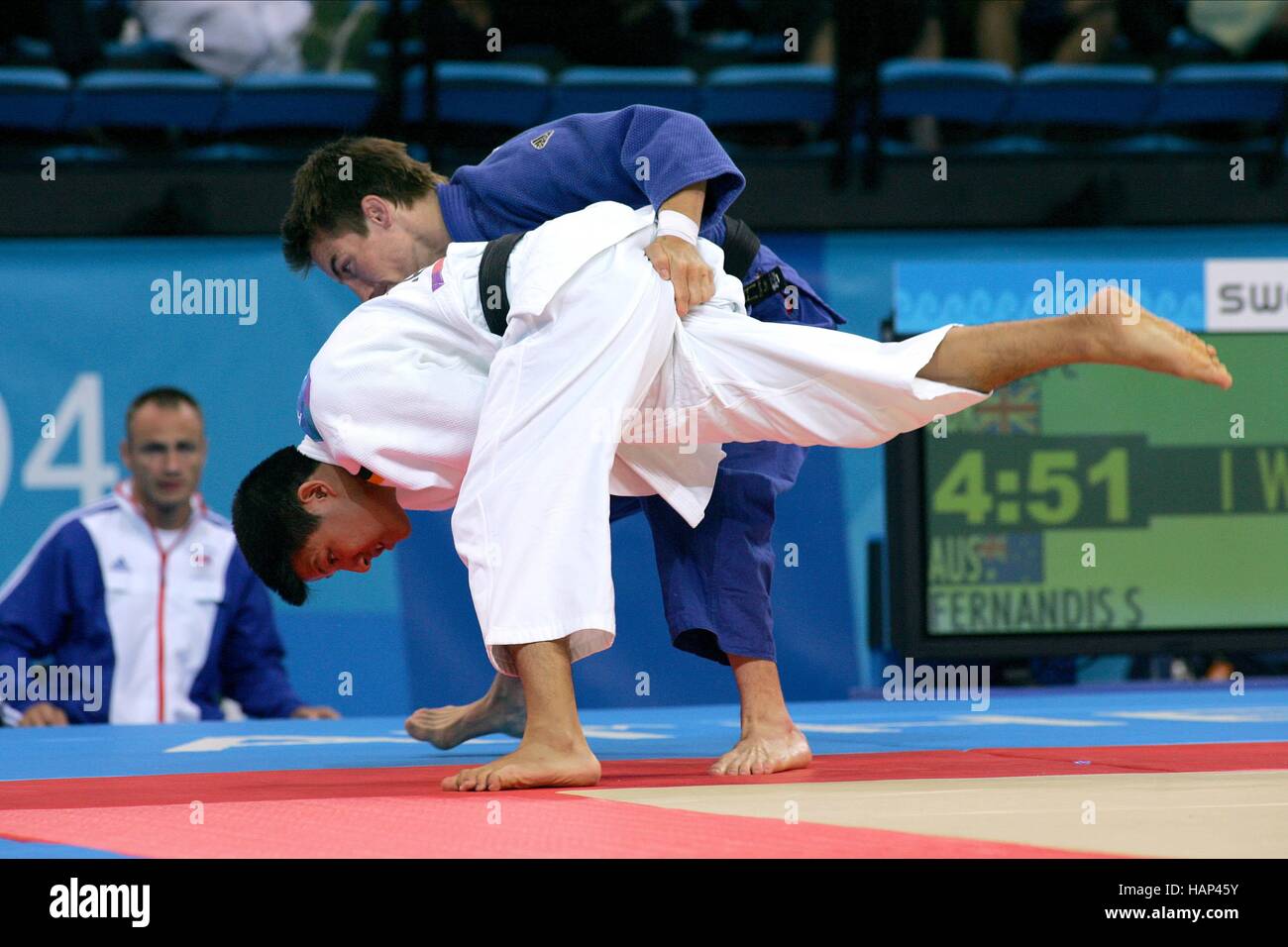 CRAIG FALLON & SCOTT FERNANDEZ Olympische JUDO Athen Griechenland 13. August 2004 Stockfoto