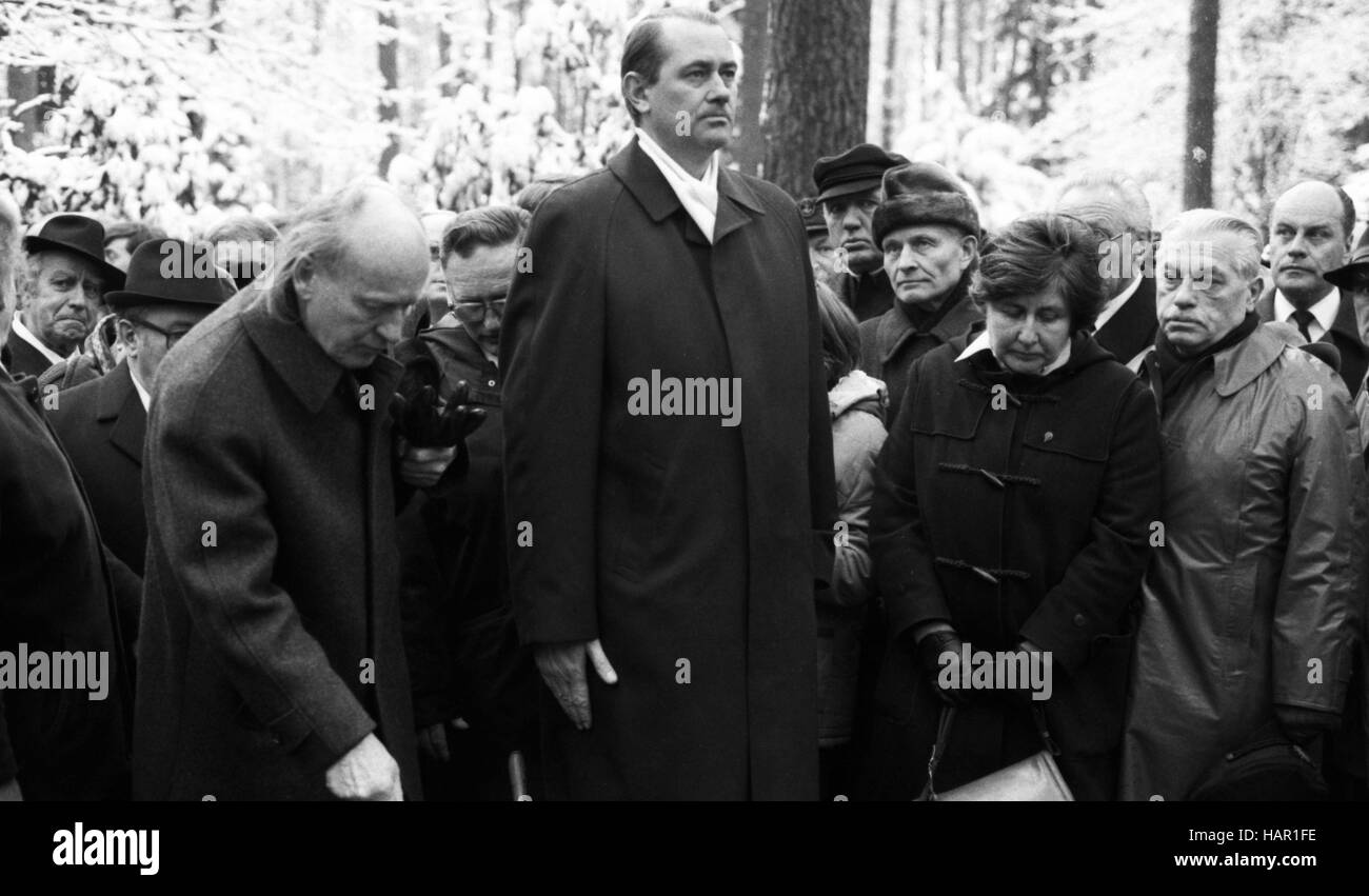 Beerdigung des verurteilten Kriegsverbrechers Karl Doenitz am 6. Januar 1981 in Aumuehle bei Hamburg. | weltweite Nutzung Stockfoto