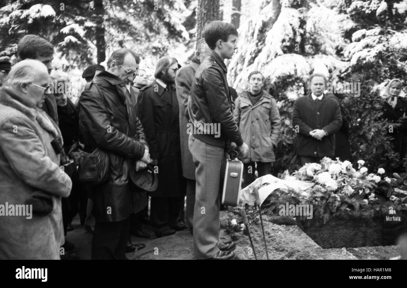 Beerdigung des verurteilten Kriegsverbrechers Karl Doenitz am 6. Januar 1981 in Aumuehle bei Hamburg. | weltweite Nutzung Stockfoto