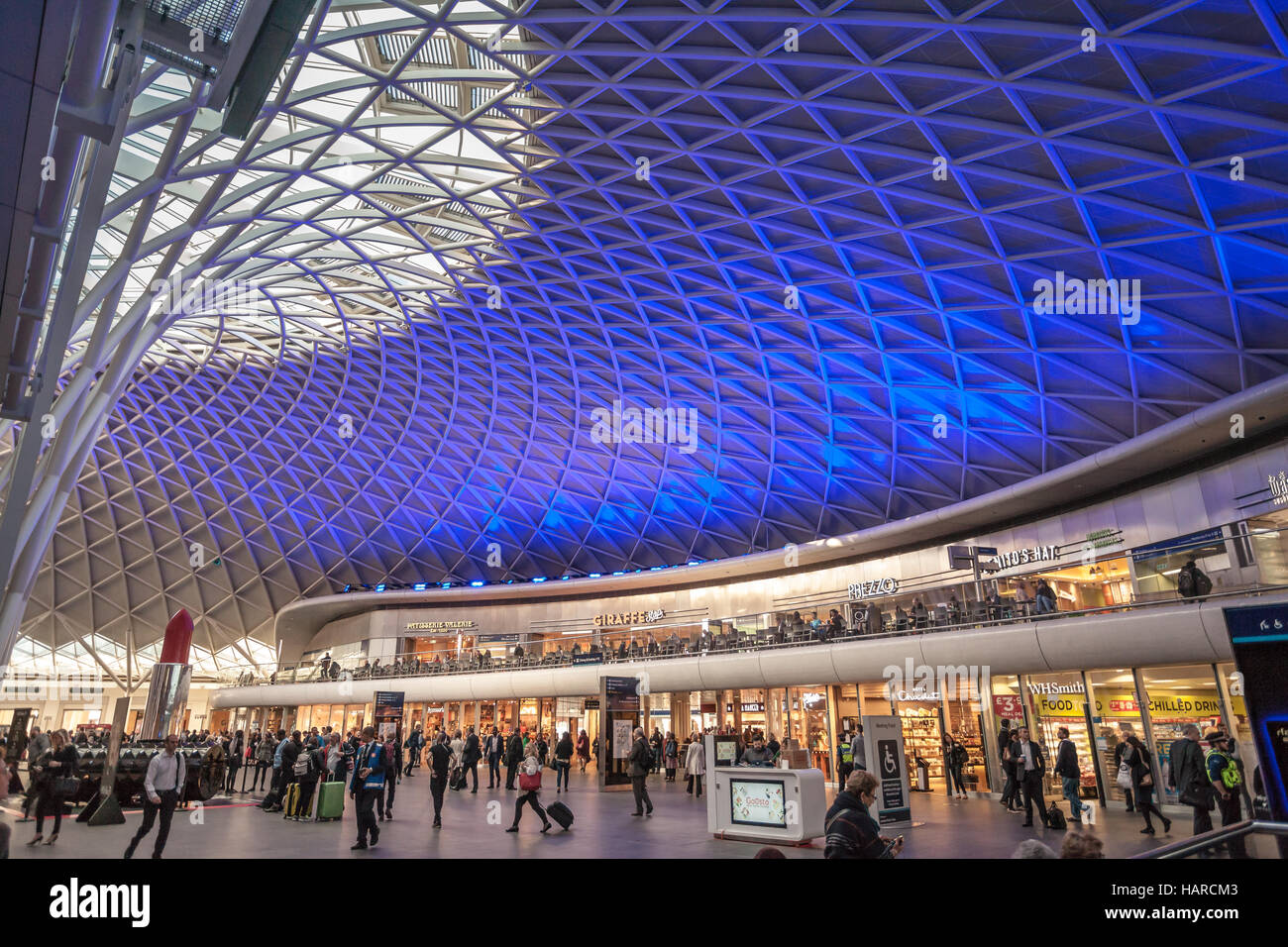 London Kings Cross train Station Innenarchitektur Stockfoto