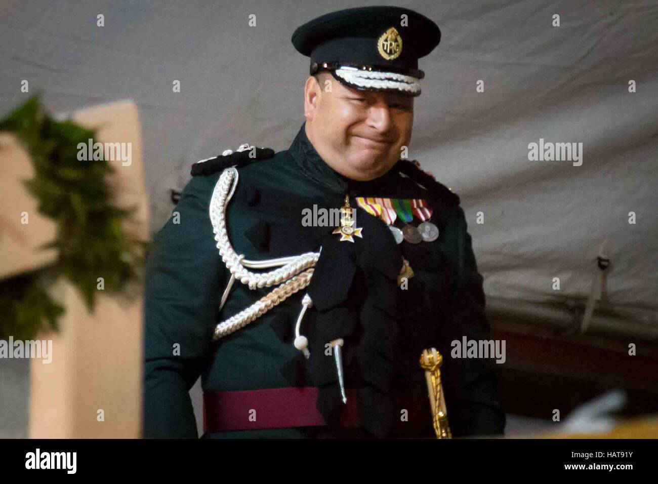 Tonga König Tupou VI kommt nach der Krönung Military Tattoo 7. Juli