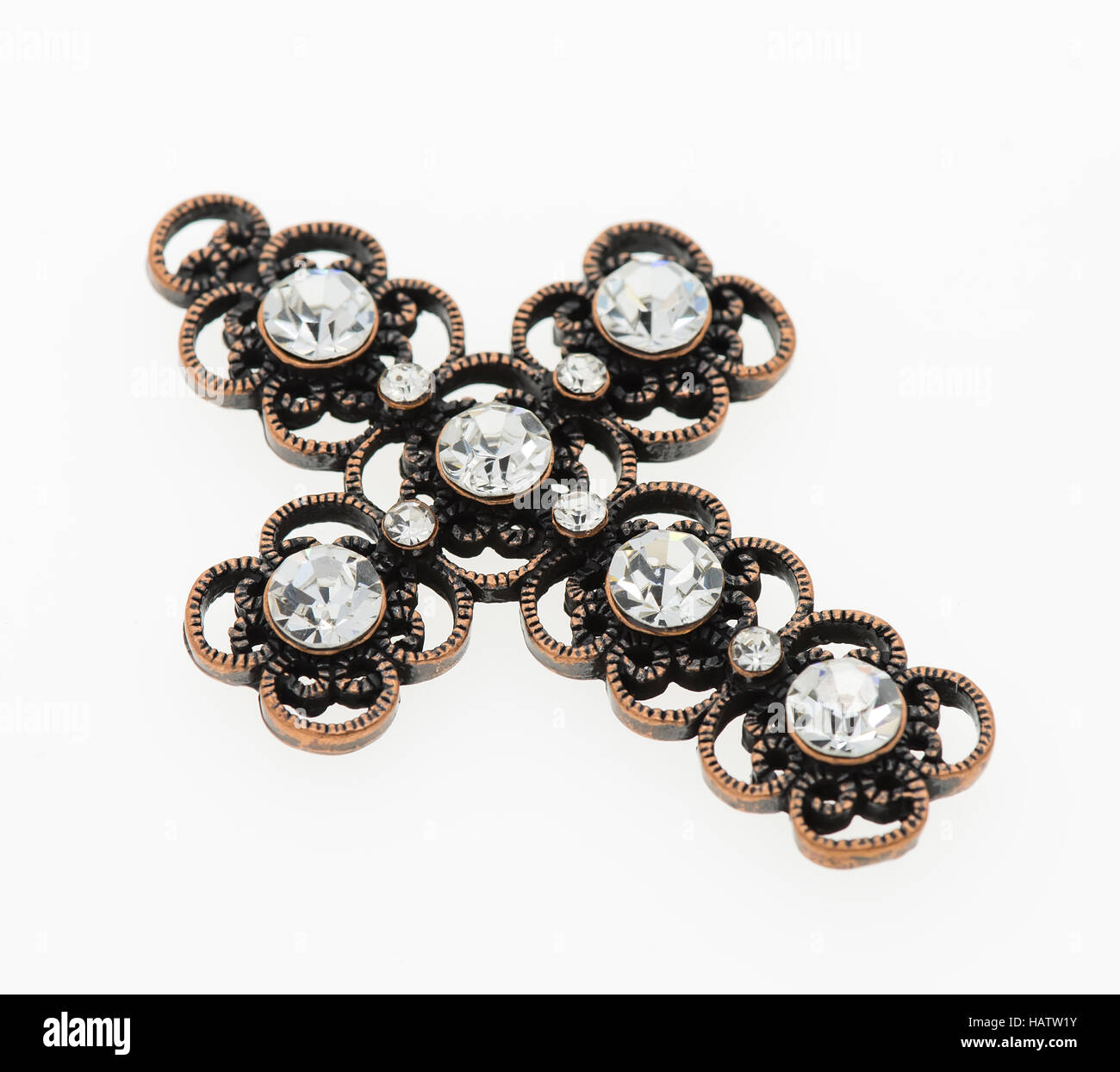 Kreuz-Anhänger isoliert auf weißem Hintergrund Stockfoto