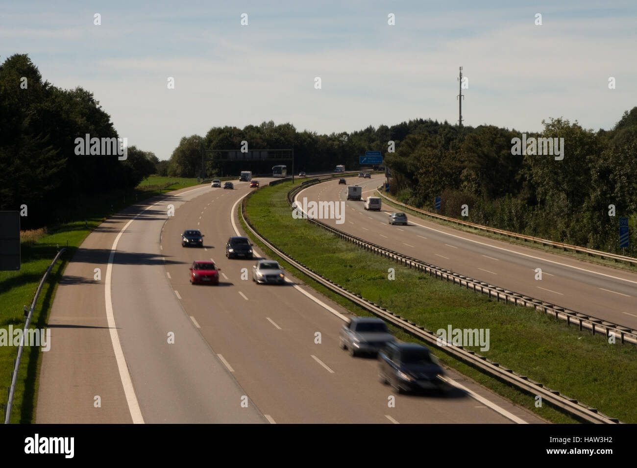 Autobahn Autos Verkehrsgeschwindigkeit Stockfoto
