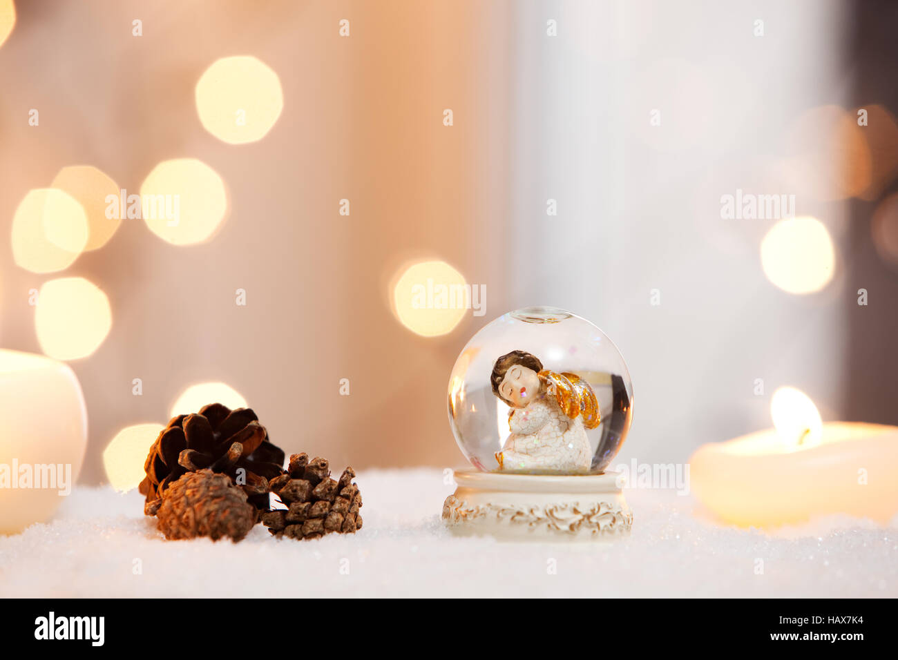 Snow Ball und Weihnachten Stockfoto
