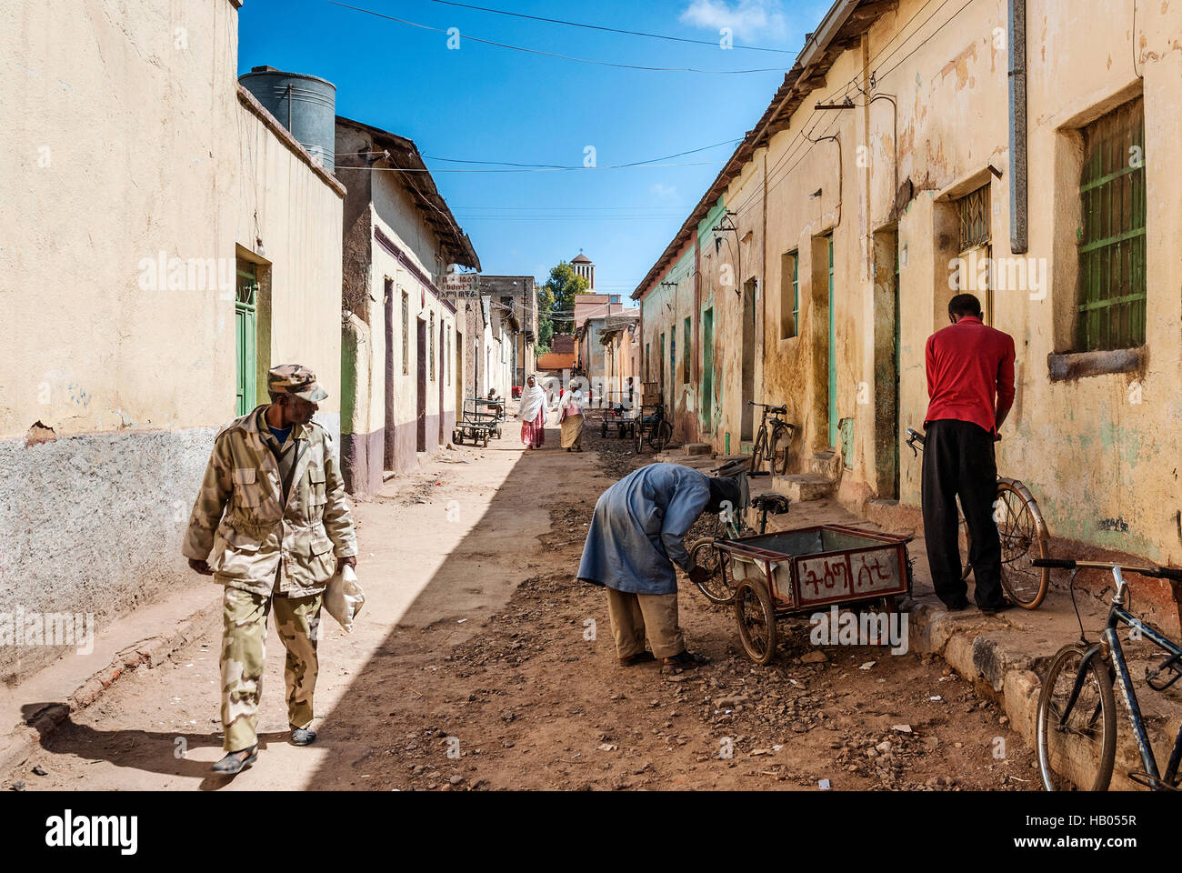 Straße im zentralen Markt Einkaufszentrum von Asmara Stadt eritrea Stockfoto