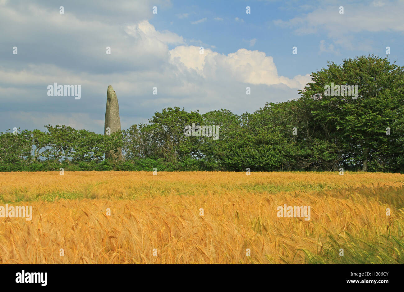 Menhir de Kerloas, Finistere, Frankreich Stockfotografie Alamy