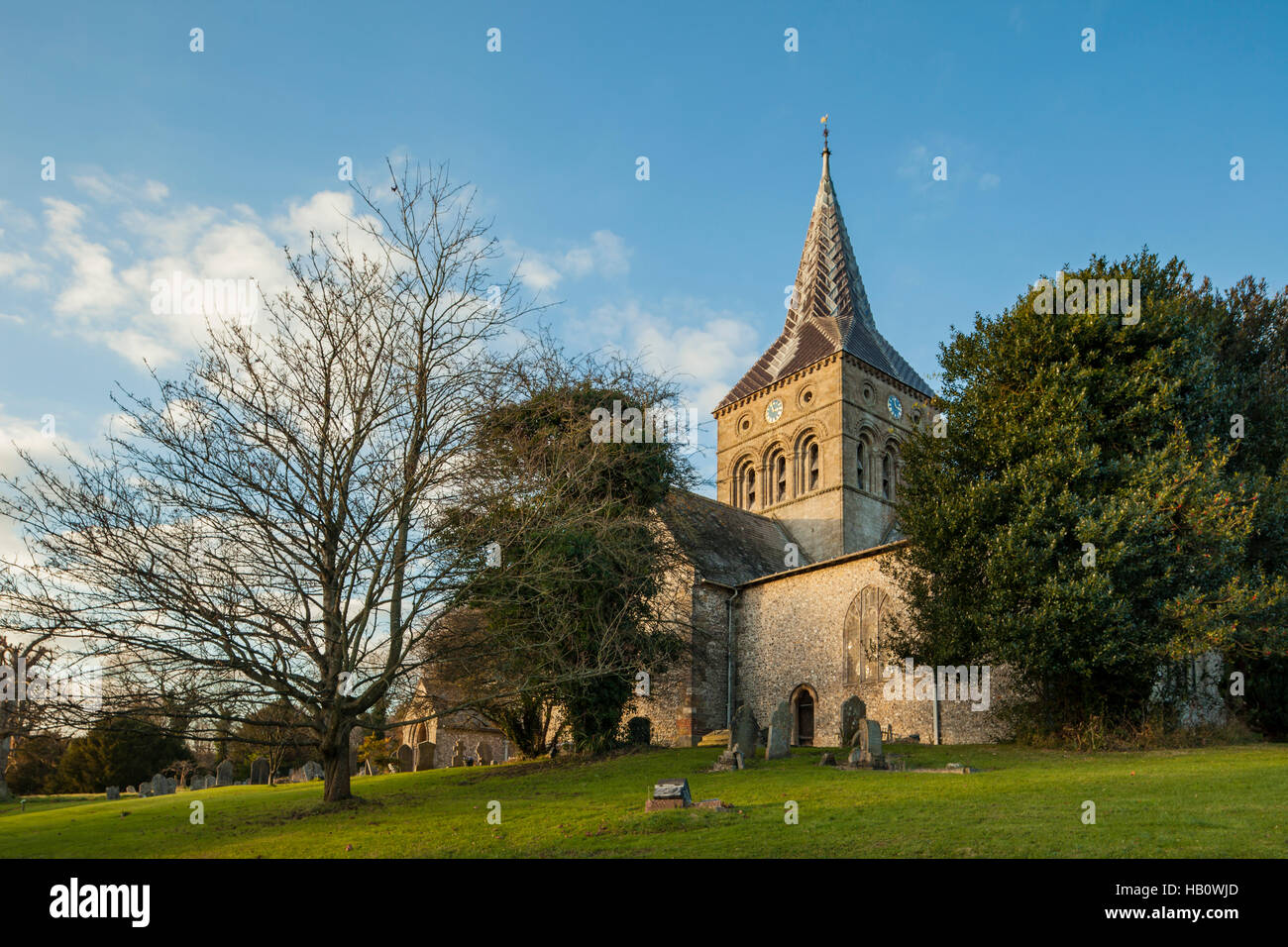 Herbst im All Saints Church in East Meon, Hampshire, England. Stockfoto