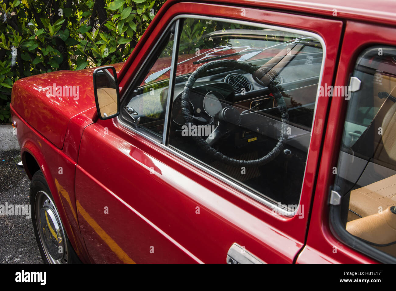 Fiat Mit Verchromten Leisten Stockfoto