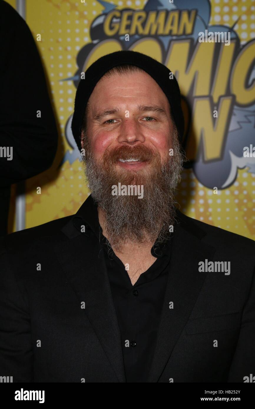 Archie Hurst Ryan hurst -Fotos und -Bildmaterial in hoher Auflösung – Alamy