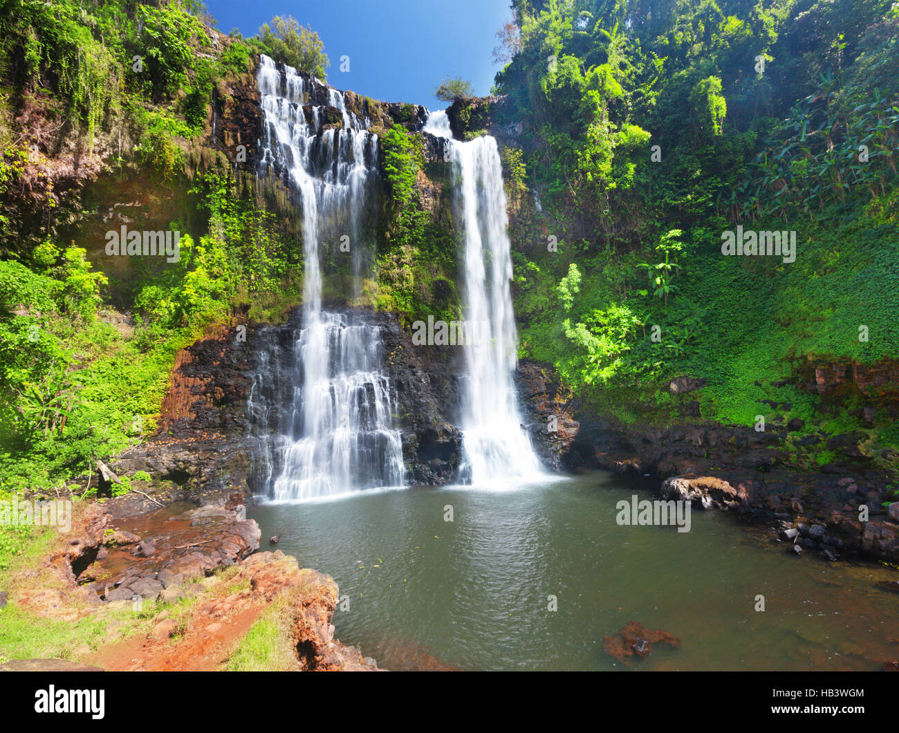 Tad Yuang Wasserfall Stockfoto