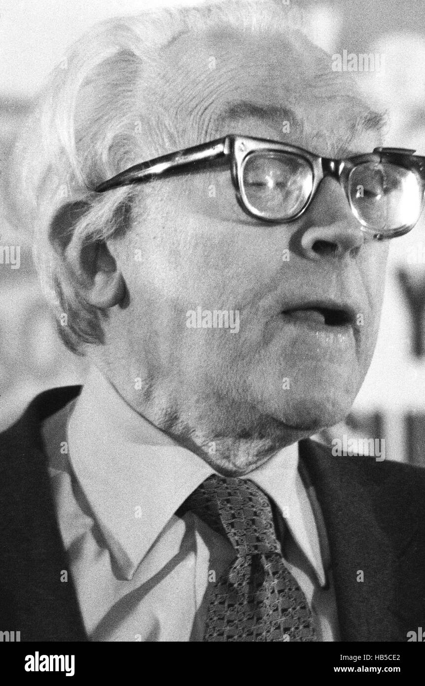Labour Leader Michael Foot unterstützt Peter Tatchell als Labour-Kandidat für Bermondsey in der Bermondsey durch Wahl 1983 Stockfoto