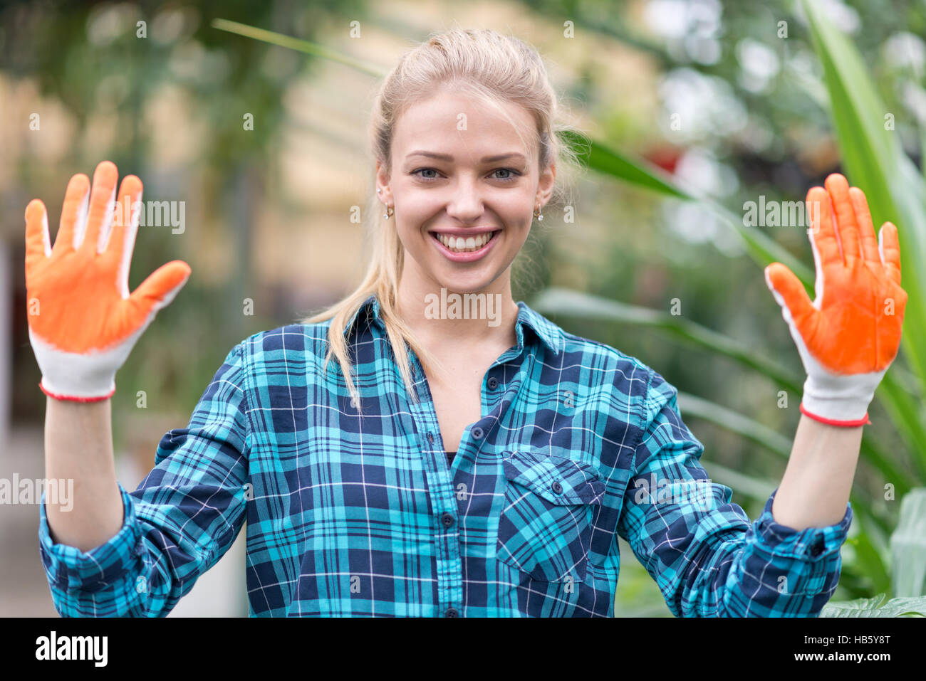 glücklich weibliche Gärtner Stockfoto