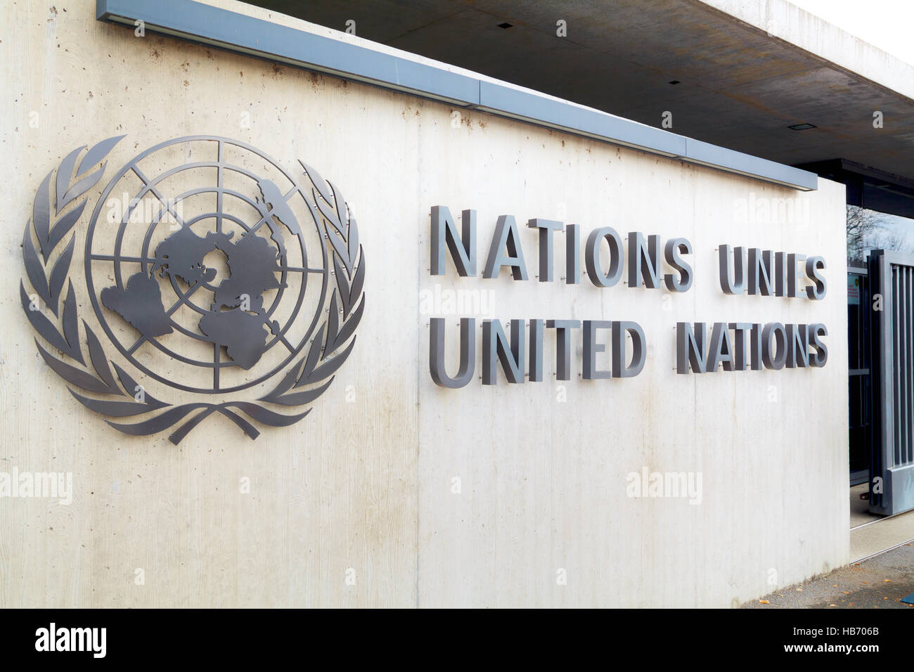 Vereinten Nationen Palast Zeichen in Genf Stockfoto