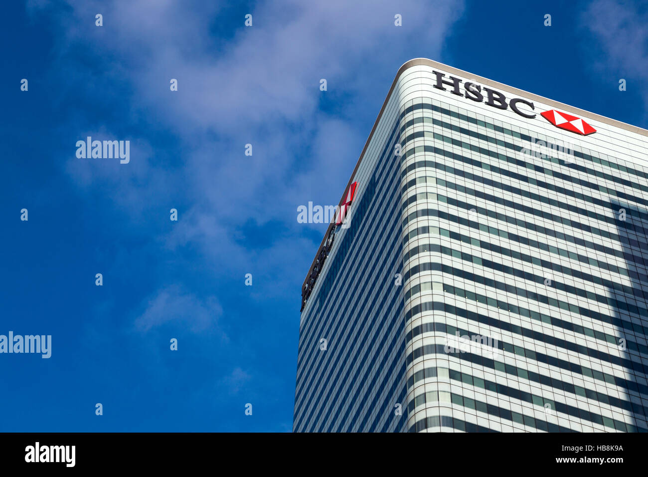 8 Canada Square im Canary Wharf, dem Hauptsitz von HSBC in London, Großbritannien Stockfoto