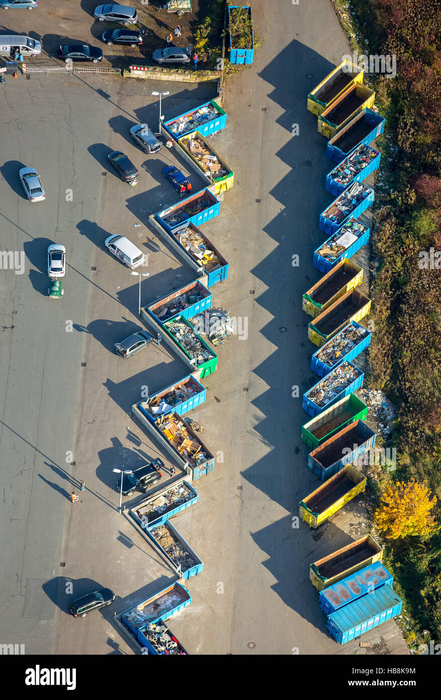 Luftaufnahme, Recycelinghof Hamm bin Lausbach, Deponie, recycling Center, Mülltrennung, recycling, bunte Container, Hamm, Stockfoto