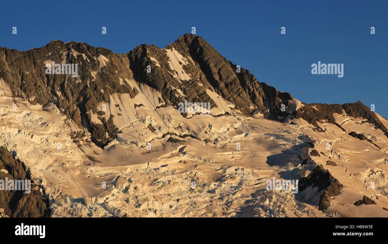 Gipfel des Mt Sefton und Gletscher Stockfoto