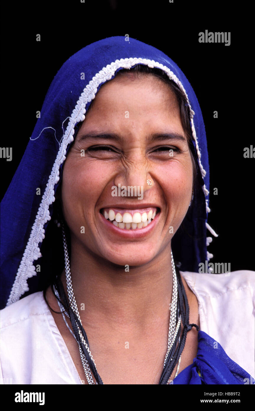Indien - Rajasthan - Dorf des environs de Tonk - Rire de femme Stockfoto