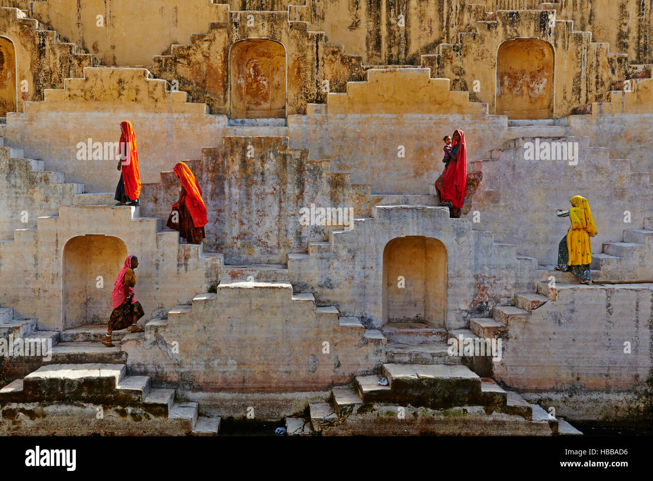 Inde, Rajasthan, Jaipur la Ville Rose, Reservoir d ' Eau Près de Jaipur / / Indien, Rajasthan, die rosa Stadt Jaipur Wassertank für Regen in der Nähe von Jaipur Stockfoto