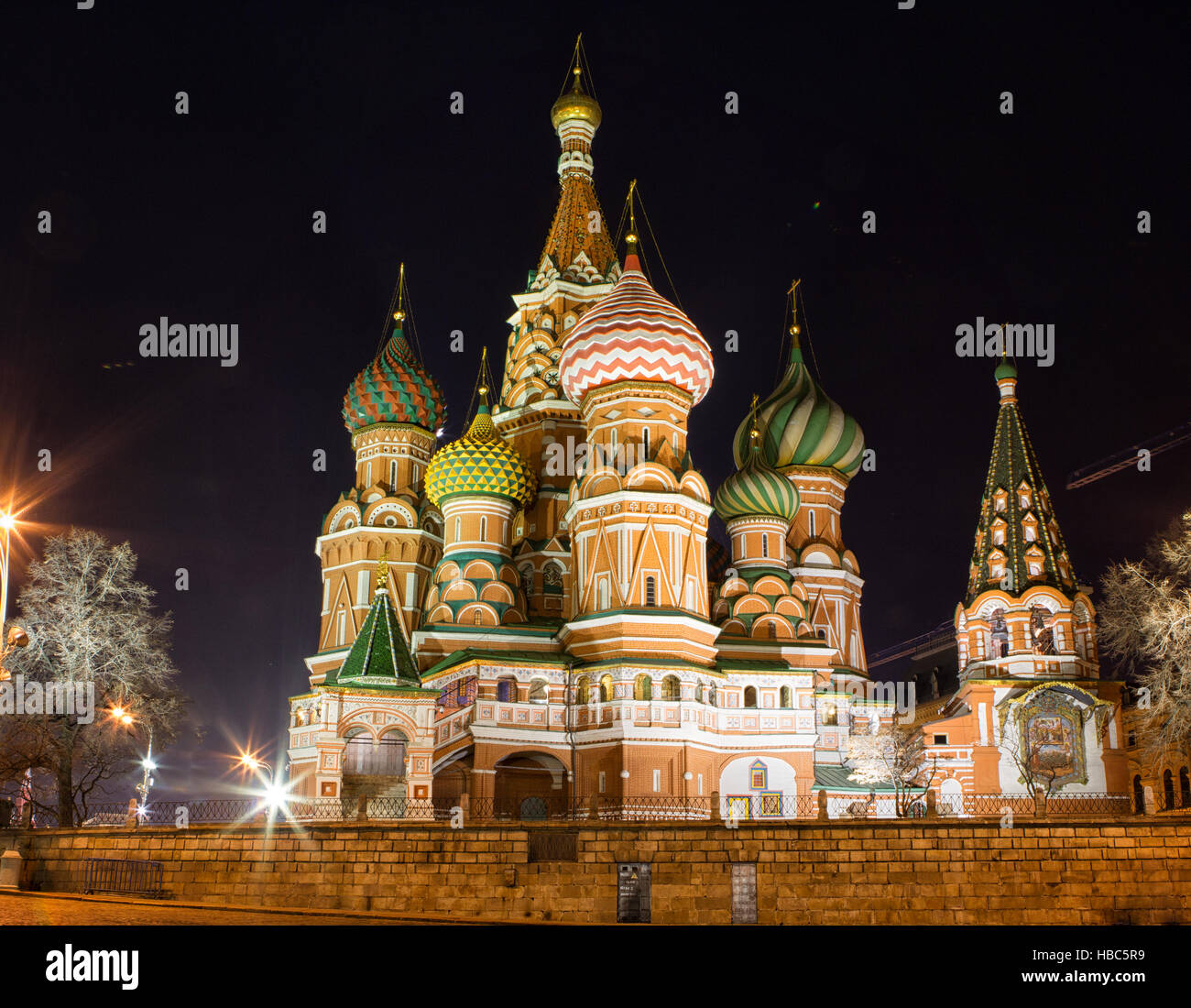 Basilius Kathedrale in der Nacht Stockfoto