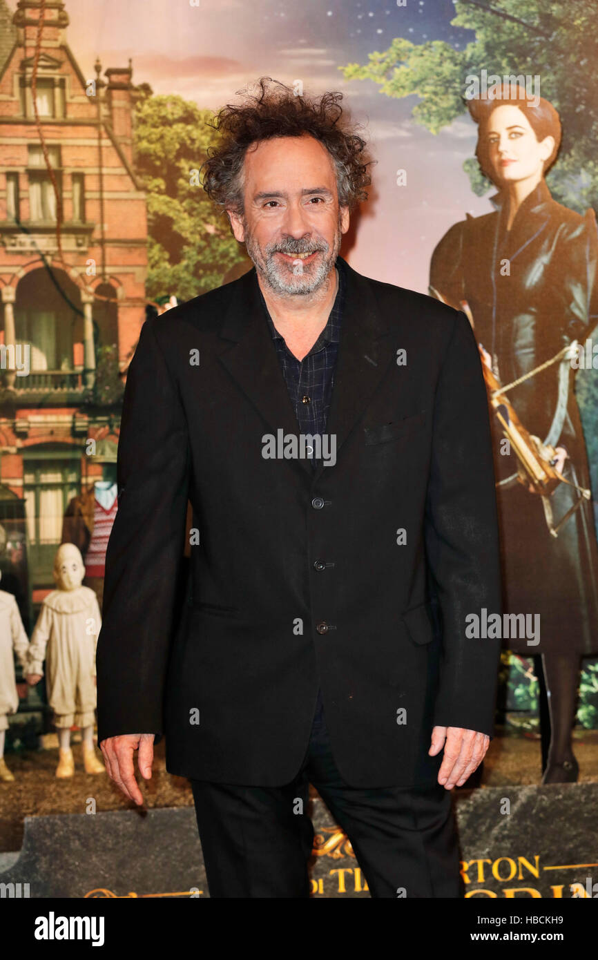 Rom, Italien. 6. Dezember 2016. Tim Burton besucht den Fototermin Burtons "Miss Peregrine Home für besondere Kinder" In Rom am 6. Dezember 2016 in Rom, Italien. Bildnachweis: Fulvio Dalfelli/Alamy Live-Nachrichten Stockfoto