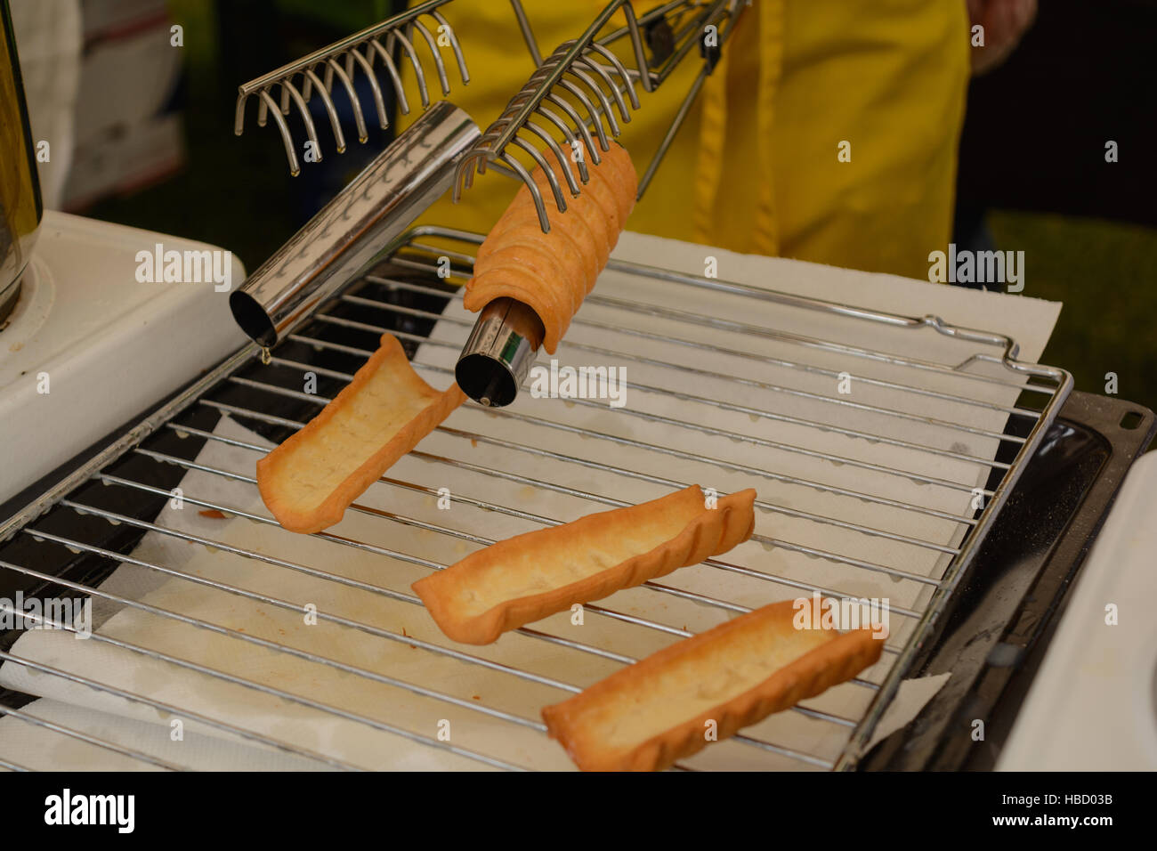 frisch gebackene Donuts - Pfannkuchen der besonderen Art Stockfoto