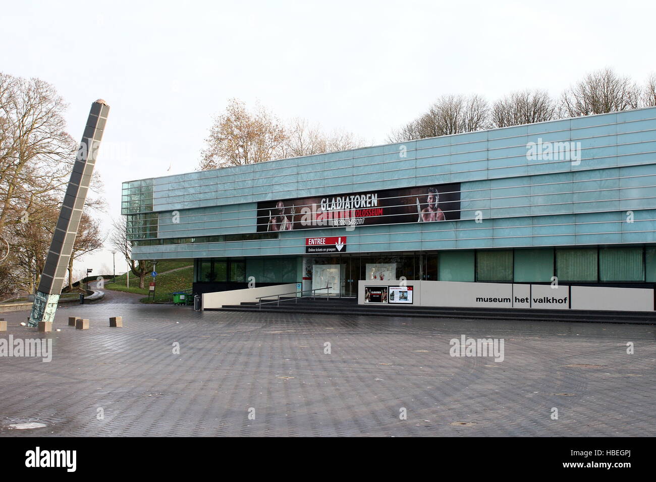 Valkhof Archäologie & Kunst Museum in der Stadt Nijmegen, Provinz Gelderland, Niederlande, entworfen von Ben Van Berkel (1999) Stockfoto